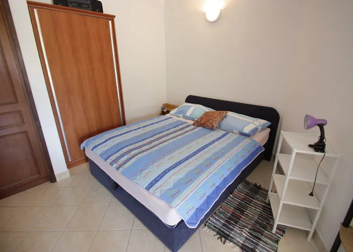Lejlighed Hundefreundliches Studio-apartment Nur 80 Meter Zum Mit Pool Crikvenica