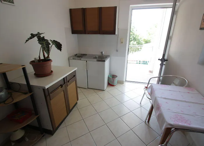 Hundefreundliches Studio-apartment Nur 80 Meter Zum Mit Pool *