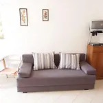 Apartment Hundefreundliches Studio-apartment Nur 80 Meter Zum Mit Pool Crikvenica