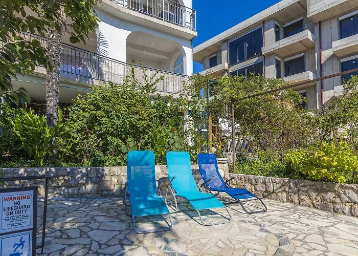 Hundefreundliches Studio-apartment Nur 80 Meter Zum Mit Pool *